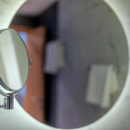 Hotel Agape Бар Стая снимка