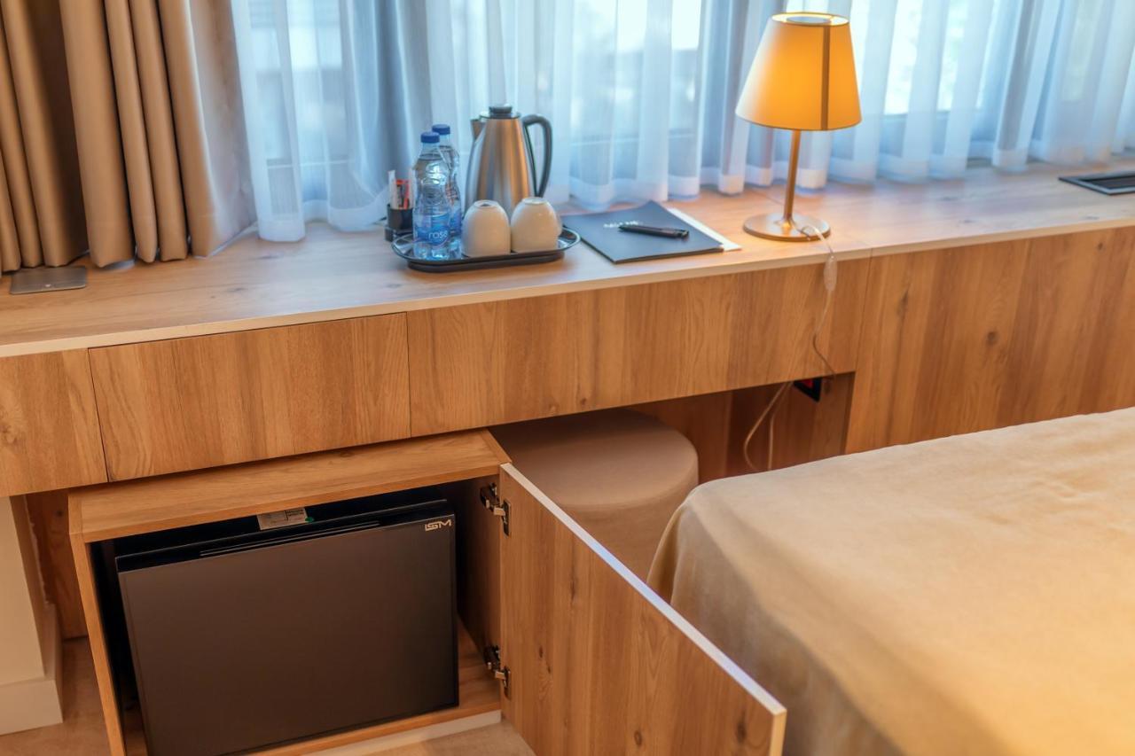 Hotel Agape Бар Екстериор снимка