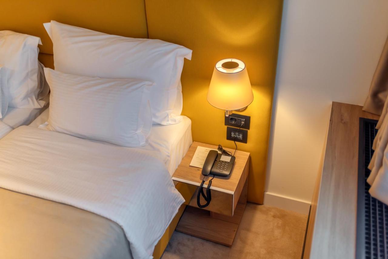 Hotel Agape Бар Екстериор снимка