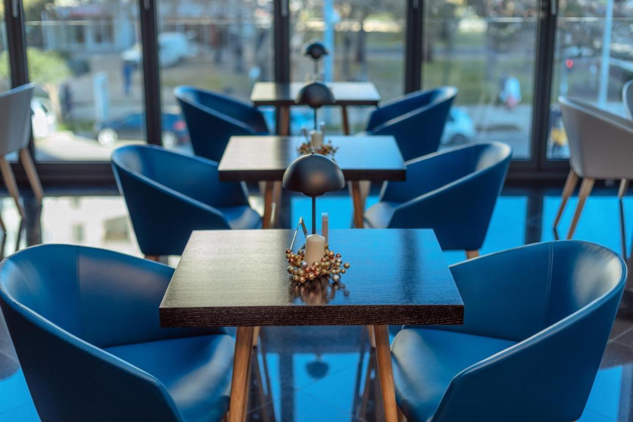 Hotel Agape Бар Екстериор снимка