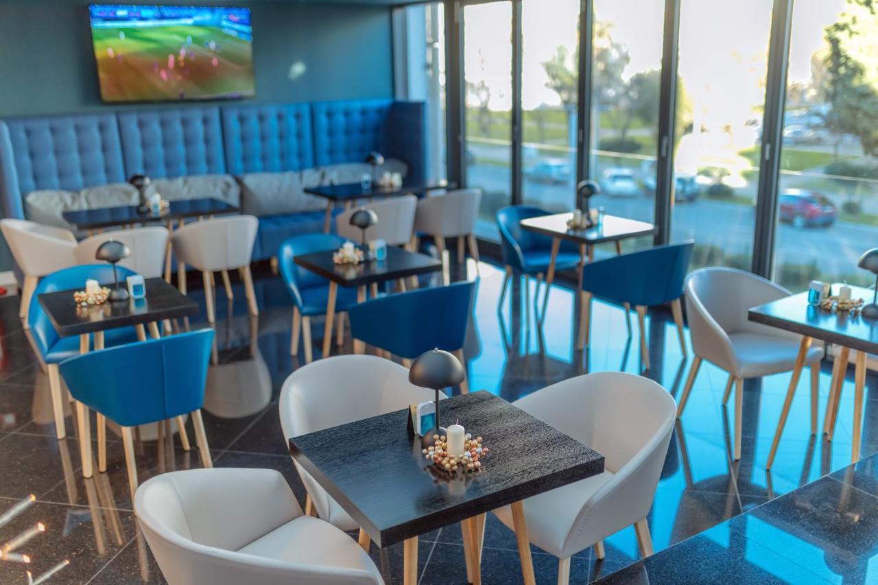 Hotel Agape Бар Екстериор снимка