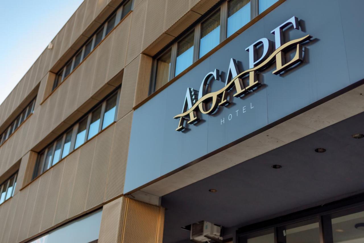 Hotel Agape Бар Екстериор снимка