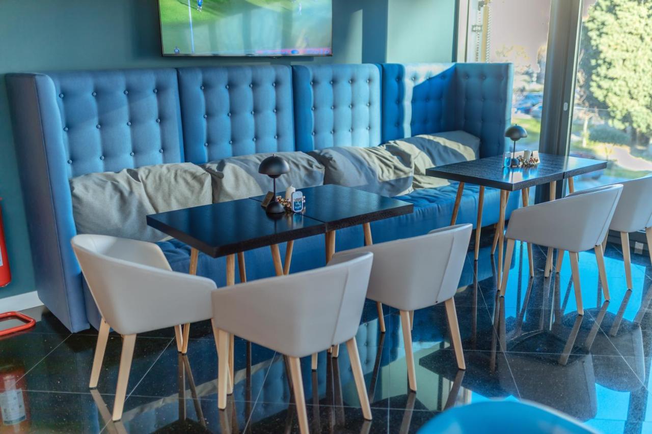 Hotel Agape Бар Екстериор снимка