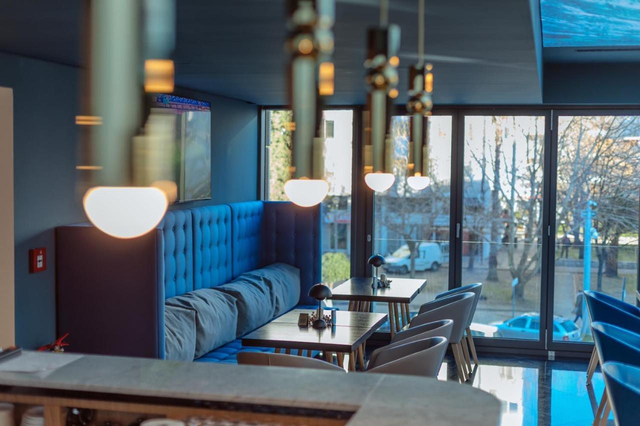 Hotel Agape Бар Екстериор снимка
